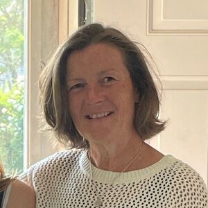 Meet your Posher, Pauline